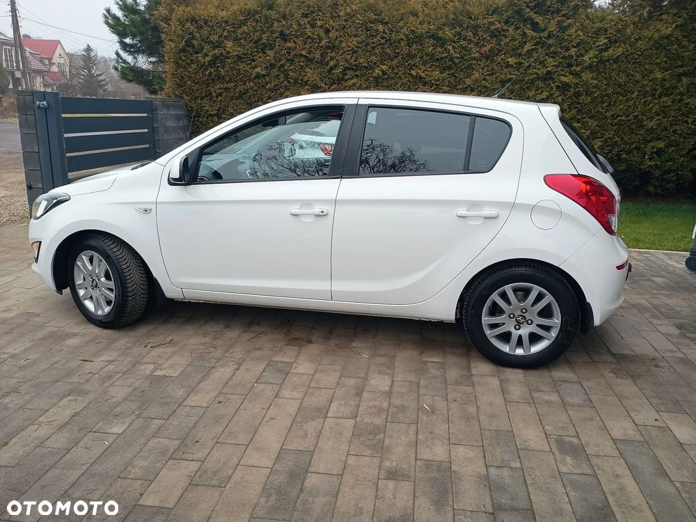 Hyundai i20 1.2 Trend - 3