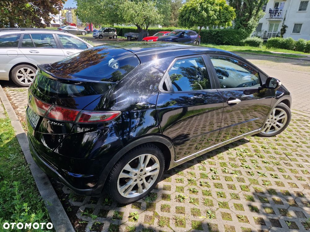 Honda Civic 1.8 Executive - 6