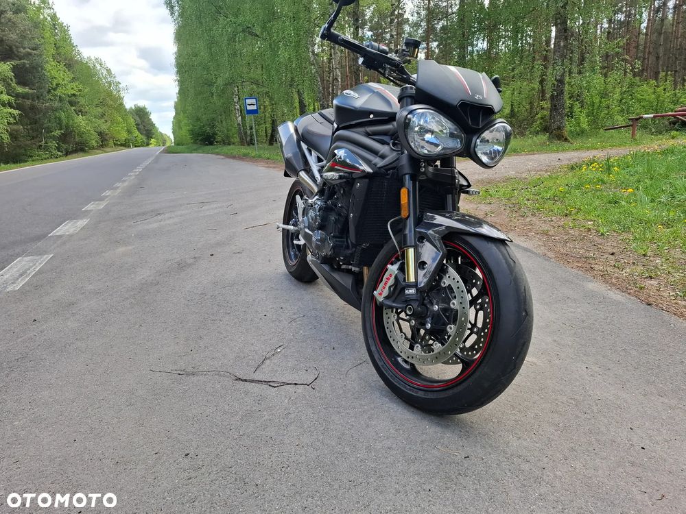 Triumph Speed Triple - 10