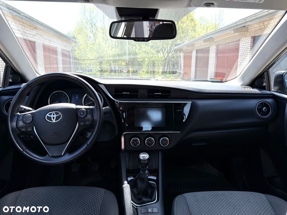 Toyota Corolla 1.6 Premium - 13