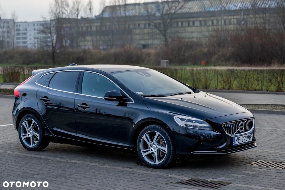 Volvo V40 T3 Drive-E Summum - 9