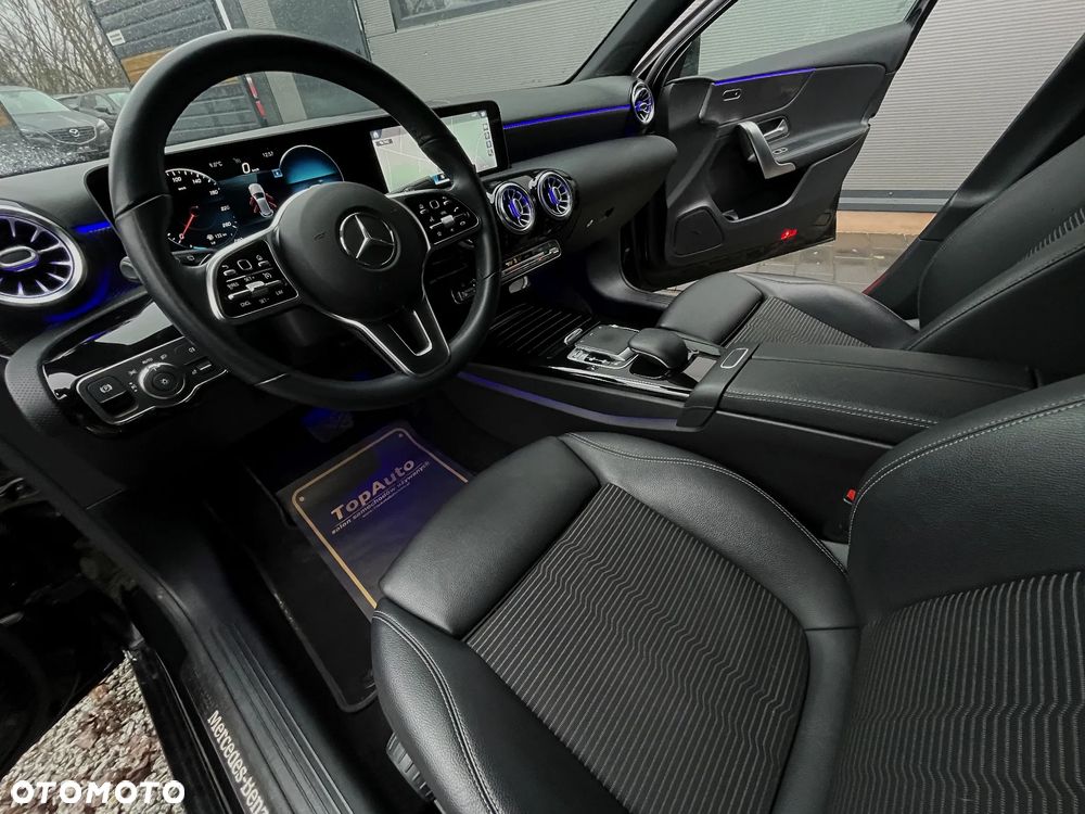 Mercedes-Benz Klasa A 200 7G-DCT Style - 18