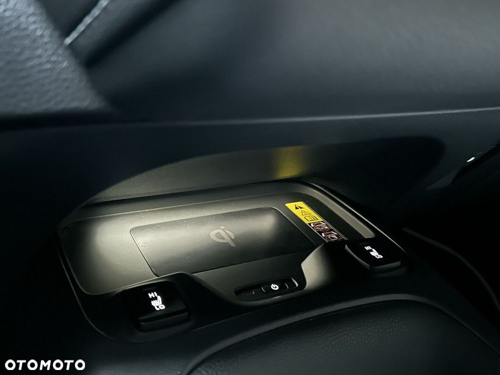 Toyota Corolla 1.8 Hybrid Style - 29