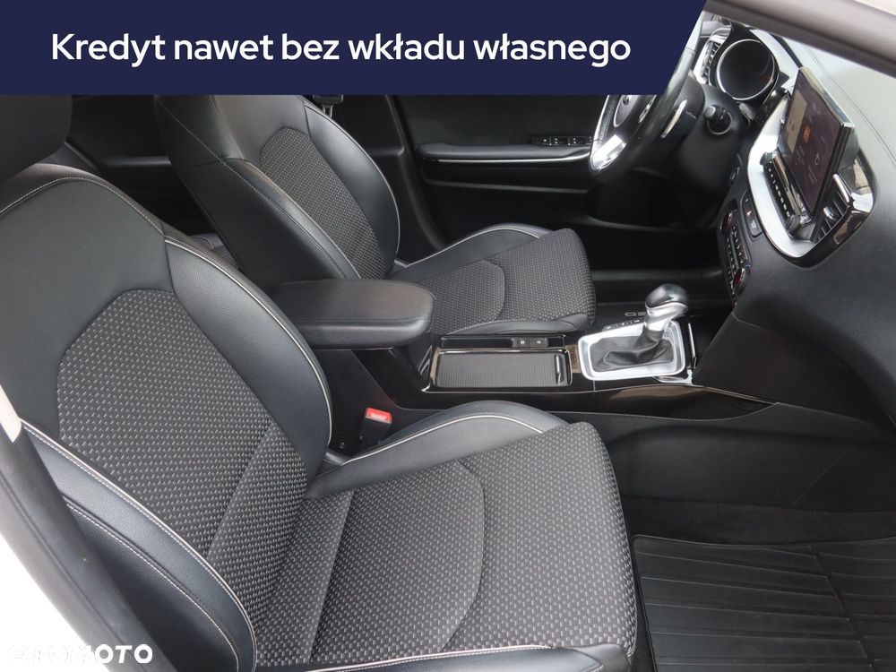 Kia XCeed - 11