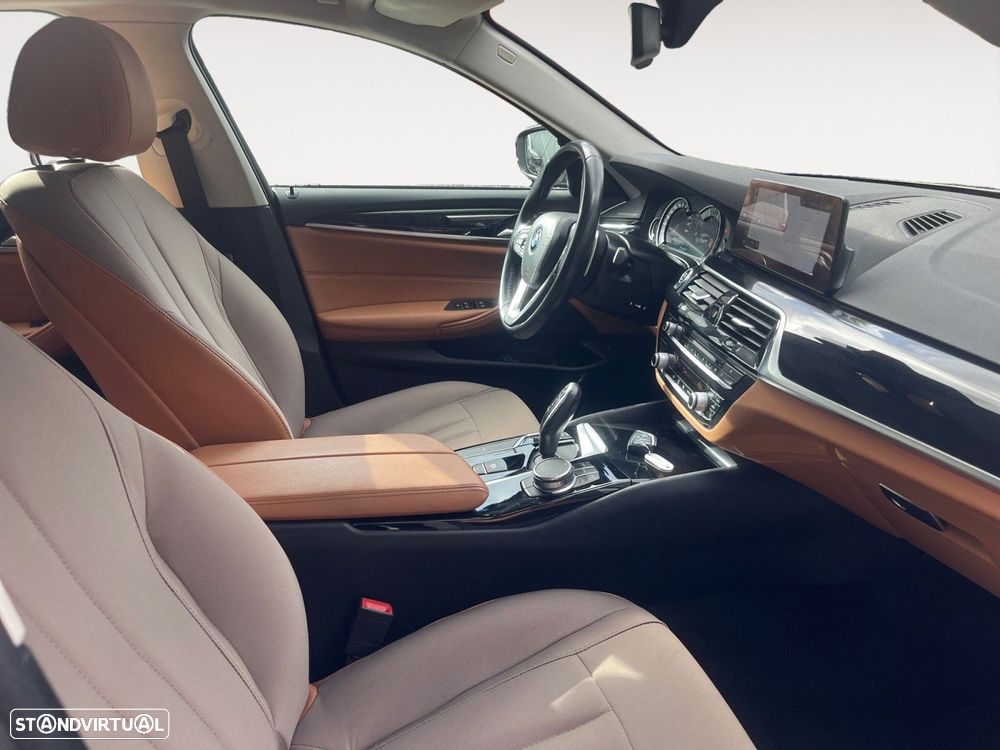 BMW 520 d Line Luxury Auto - 15