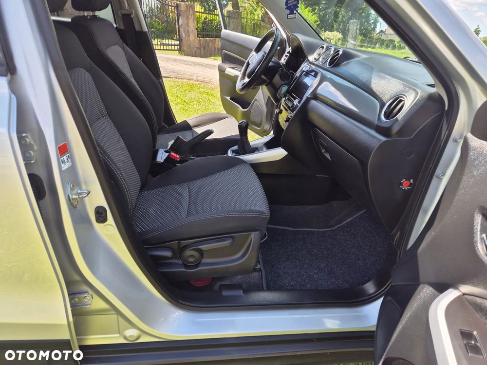 Suzuki Vitara 1.6 (4x2) Comfort+ - 24
