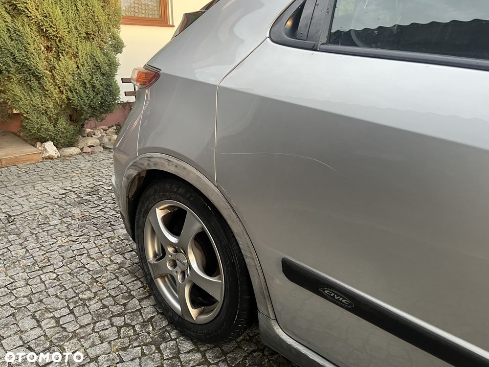 Honda Civic 1.8 Comfort - 25