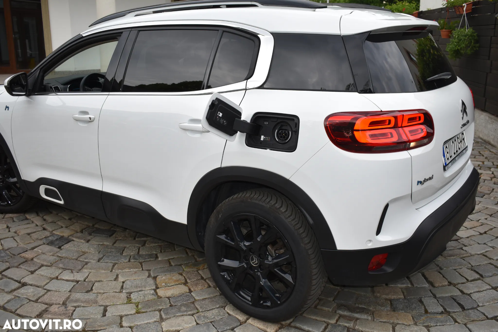 Citroën C5 Aircross Hybrid 225 e.EAT8 SHINE PACK - 6