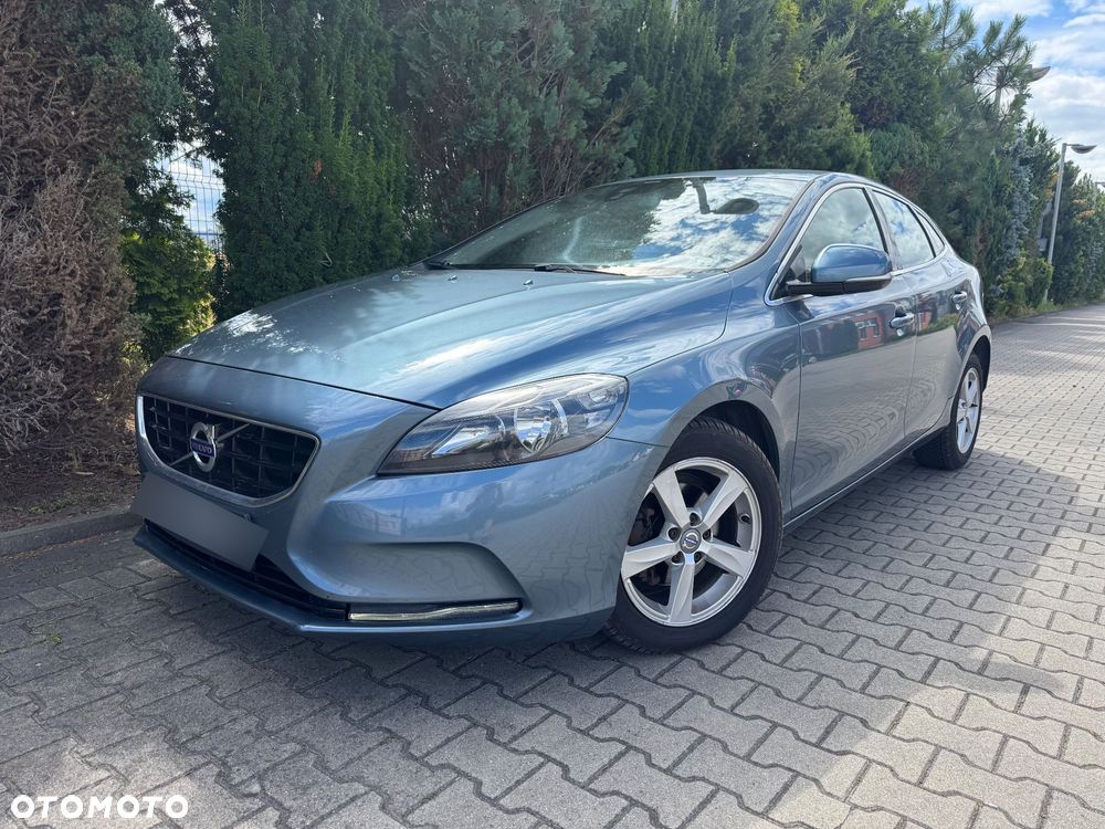 Volvo V40 D2 - 4