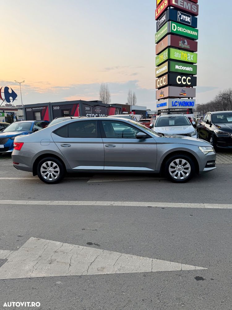 Skoda Superb 2.0 TDI 4x4 DSG Premium Edition - 3