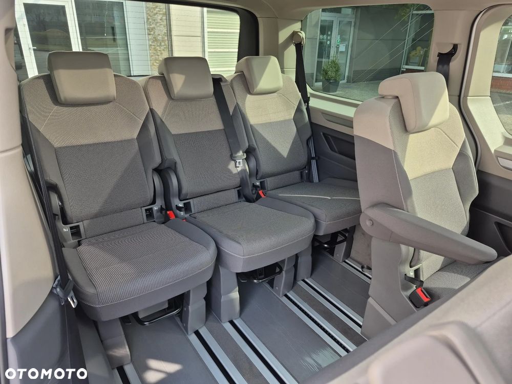 Volkswagen Multivan 1.5 TSI L2 Life DSG - 11