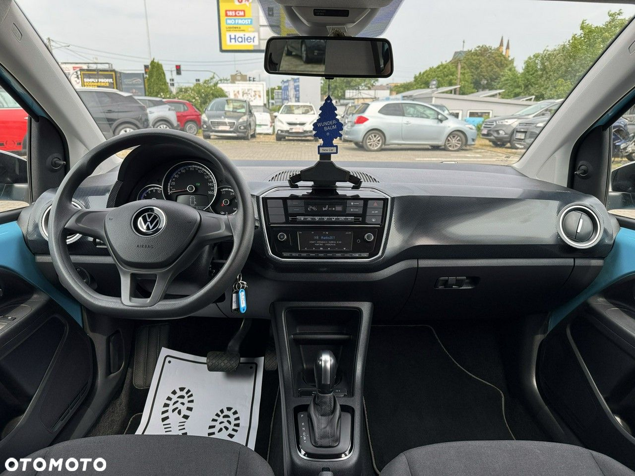 Volkswagen up! e-up - 18