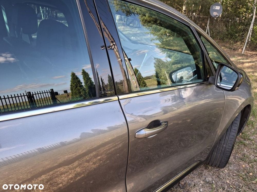 Renault Espace Energy dCi 160 EDC Business - 11