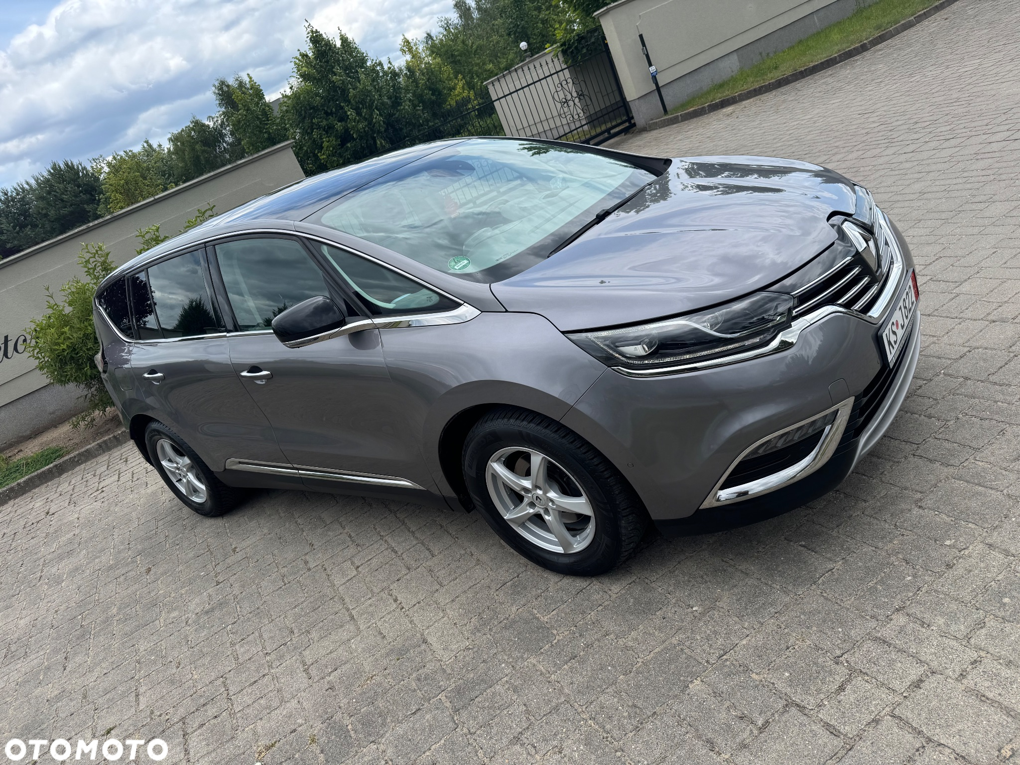 Renault Espace 1.6 dCi Energy Initiale Paris EDC 7os - 6