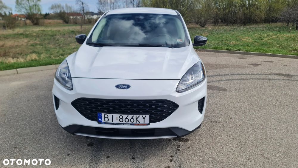 Ford Kuga - 2