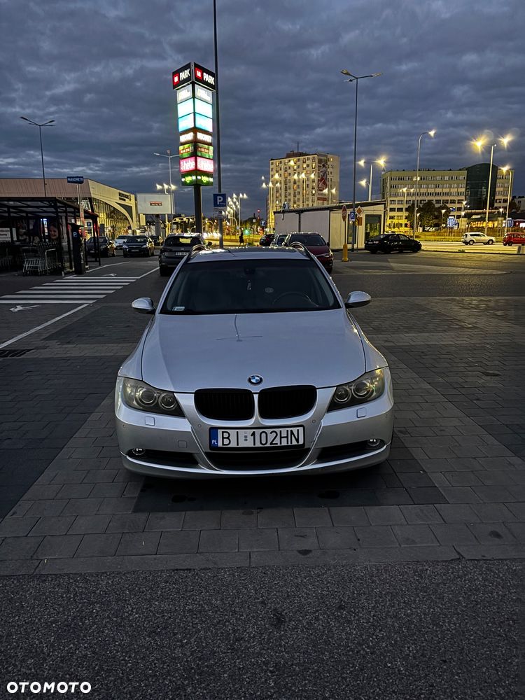 BMW Seria 3 - 1