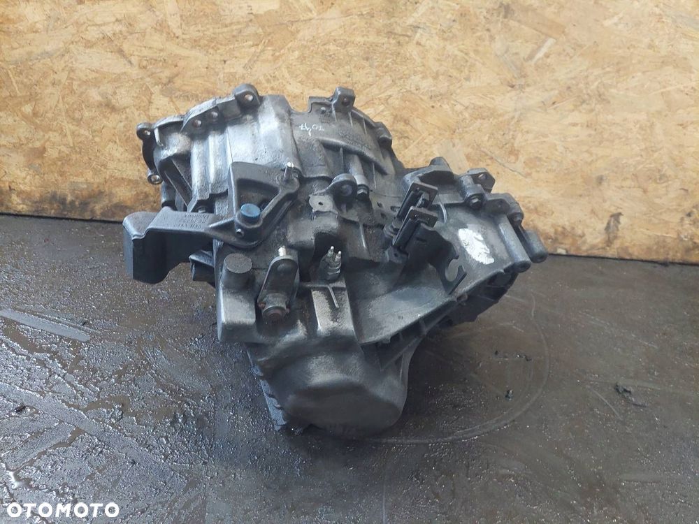 SKRZYNIA BIEGÓW VOLVO S80 I 2.4 D5 MANUAL 5 BIEGÓW 1023746 - 3