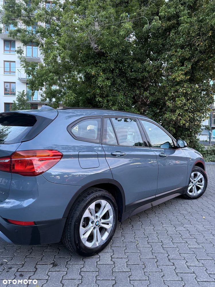 BMW X1 xDrive25e Advantage - 6