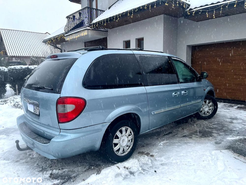 Chrysler Grand Voyager - 3