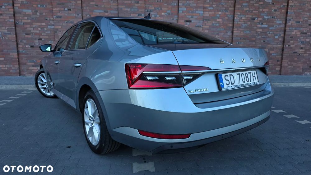 Skoda Superb 1.5 TSI ACT Ambition - 4