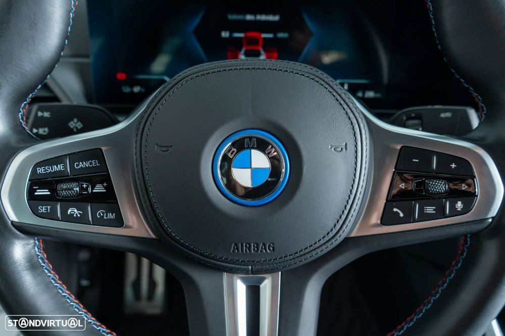BMW i4 eDrive40 Pack Desportivo M - 23