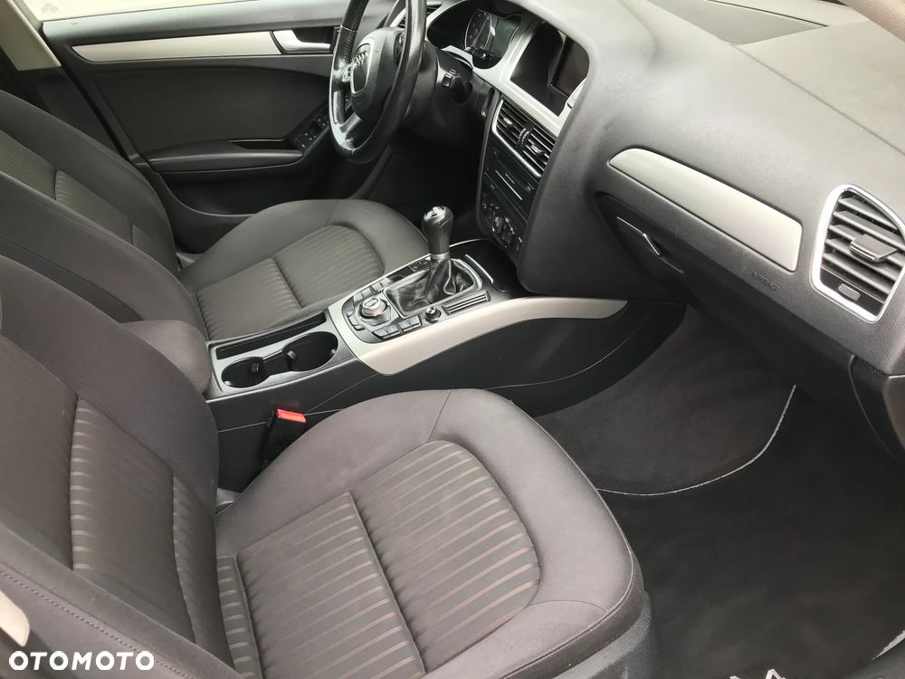 Audi A4 Avant 1.8 TFSI Ambiente - 3