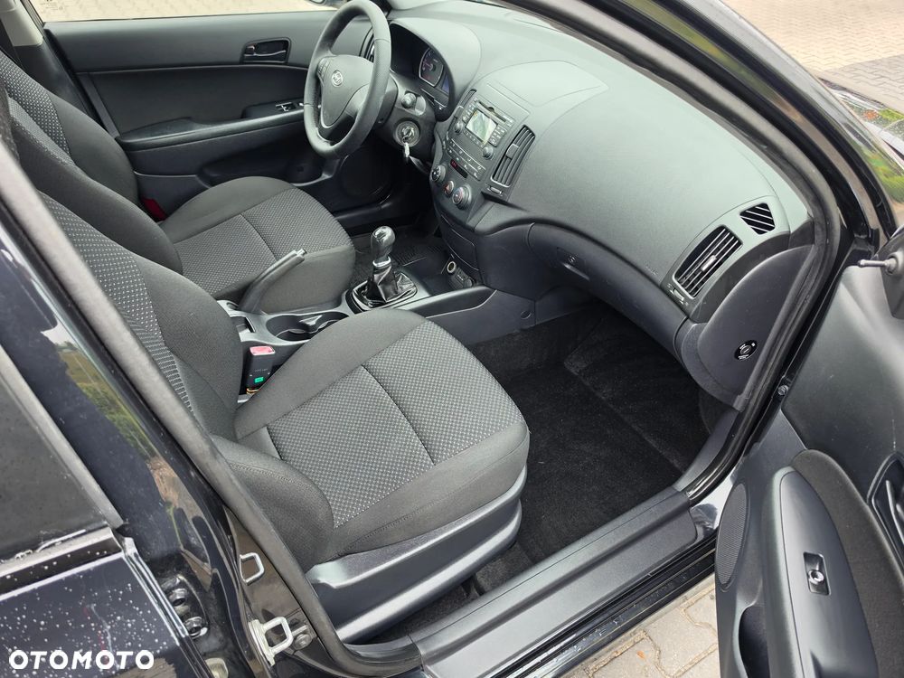 Hyundai i30 1.4 Classic EU5 - 5