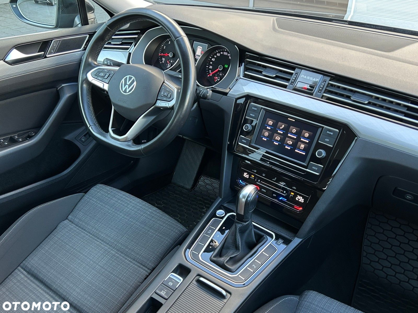 Volkswagen Passat 1.5 TSI EVO Business DSG - 16