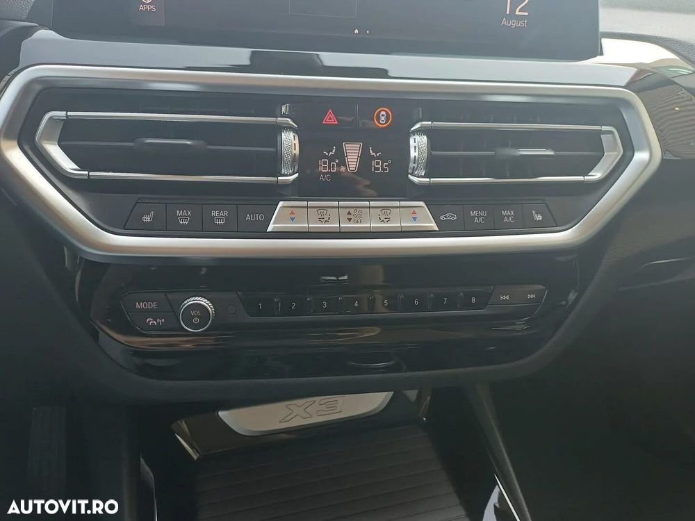 BMW X3 xDrive30e AT PHEV - 24