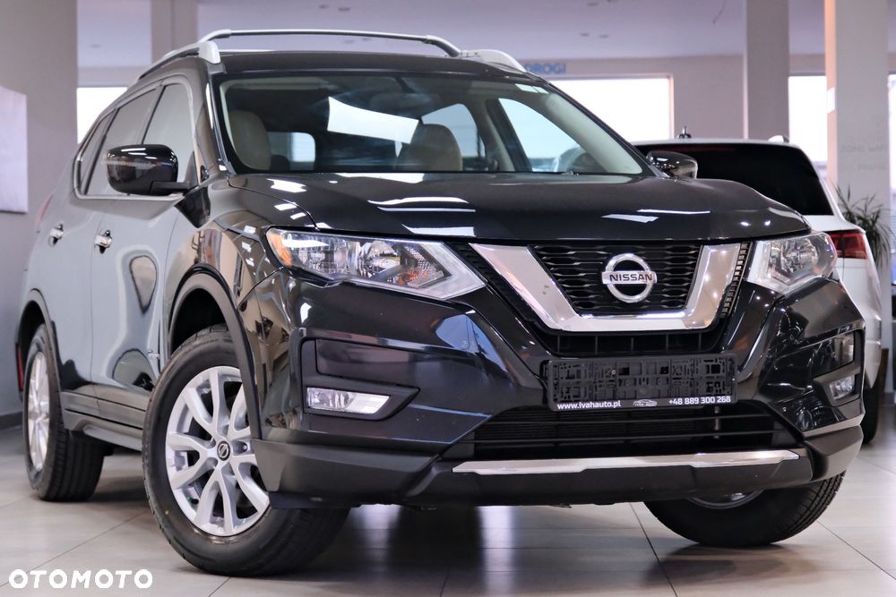 Nissan Rogue - 1