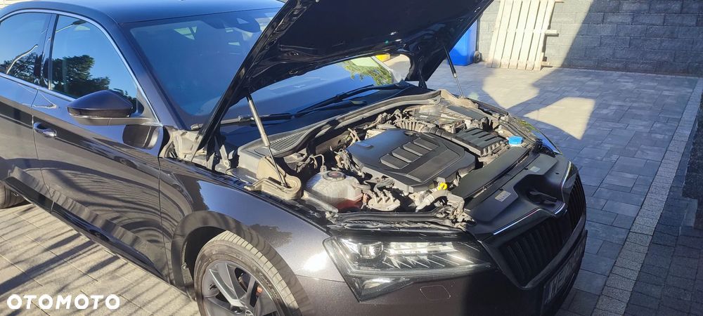Skoda Superb 2.0 TDI SCR Ambition DSG - 7