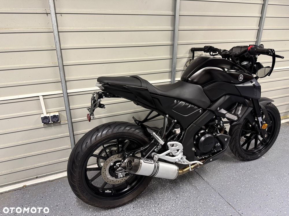Yamaha MT - 4