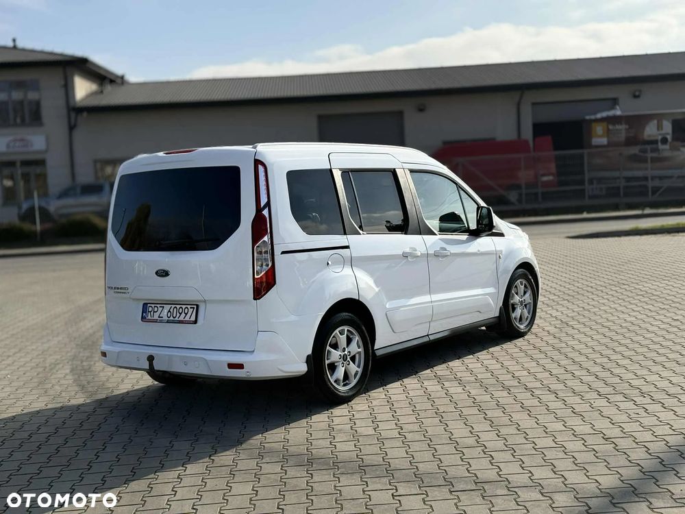 Ford Tourneo Connect - 4