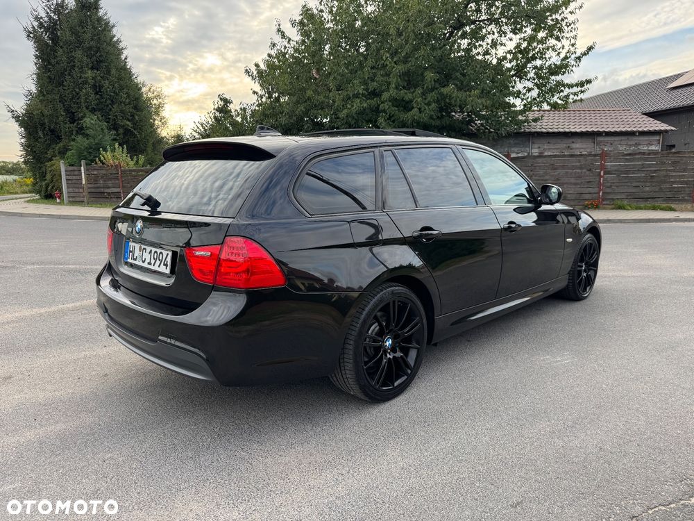 BMW Seria 3 320d xDrive DPF Edition Sport - 4