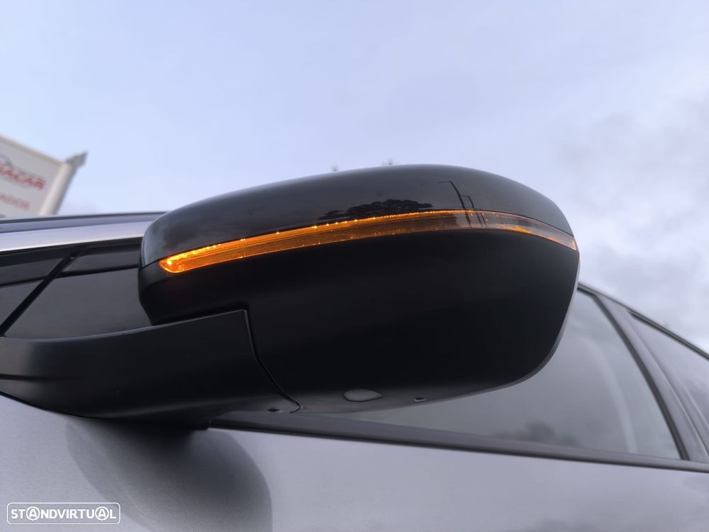 Peugeot 3008 BlueHDi 120 EAT6 Stop & Start Allure - 19