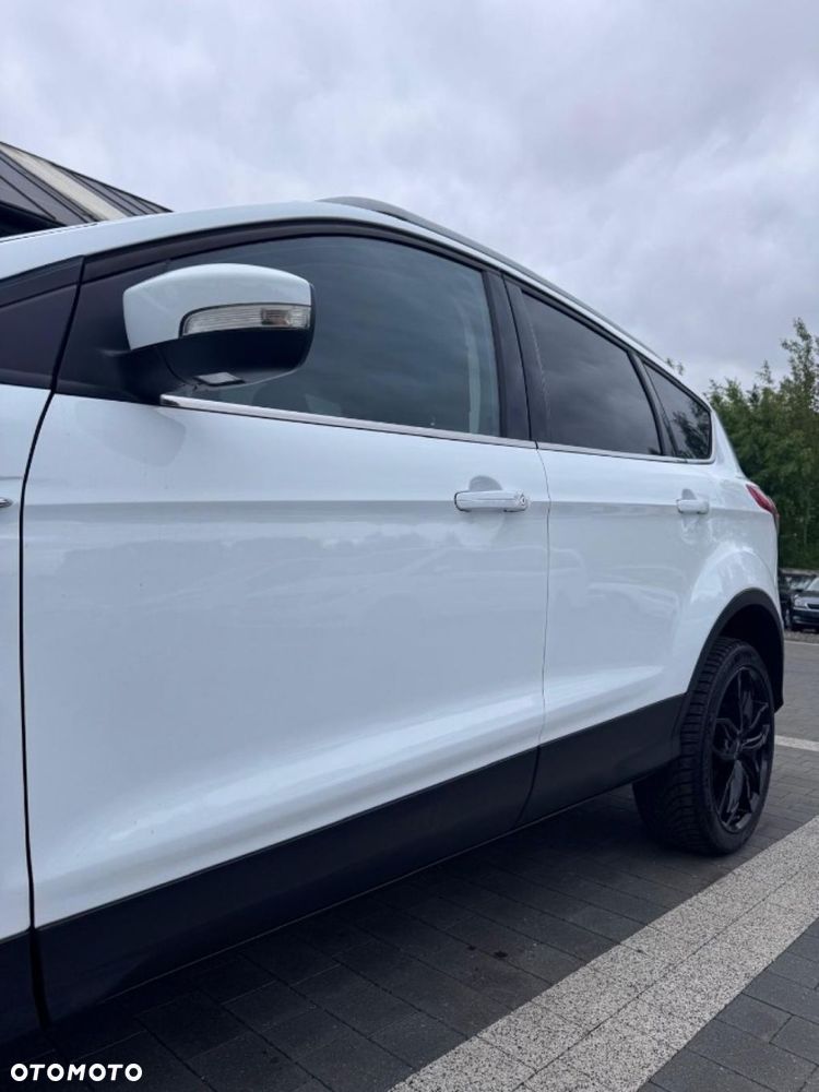 Ford Kuga 1.6 EcoBoost 2x4 Individual - 34