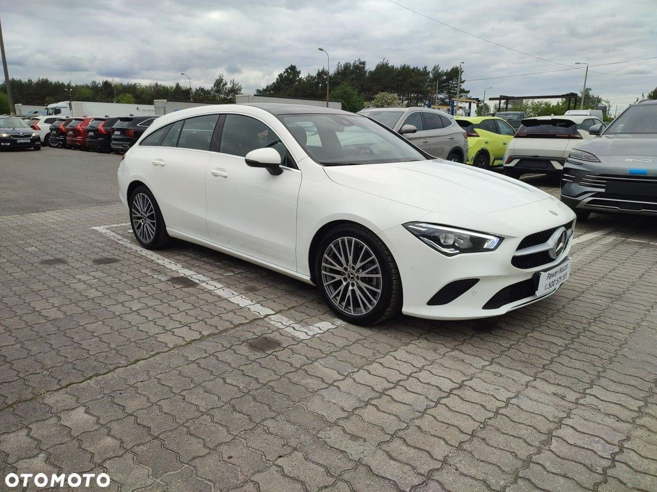 Mercedes-Benz CLA - 37