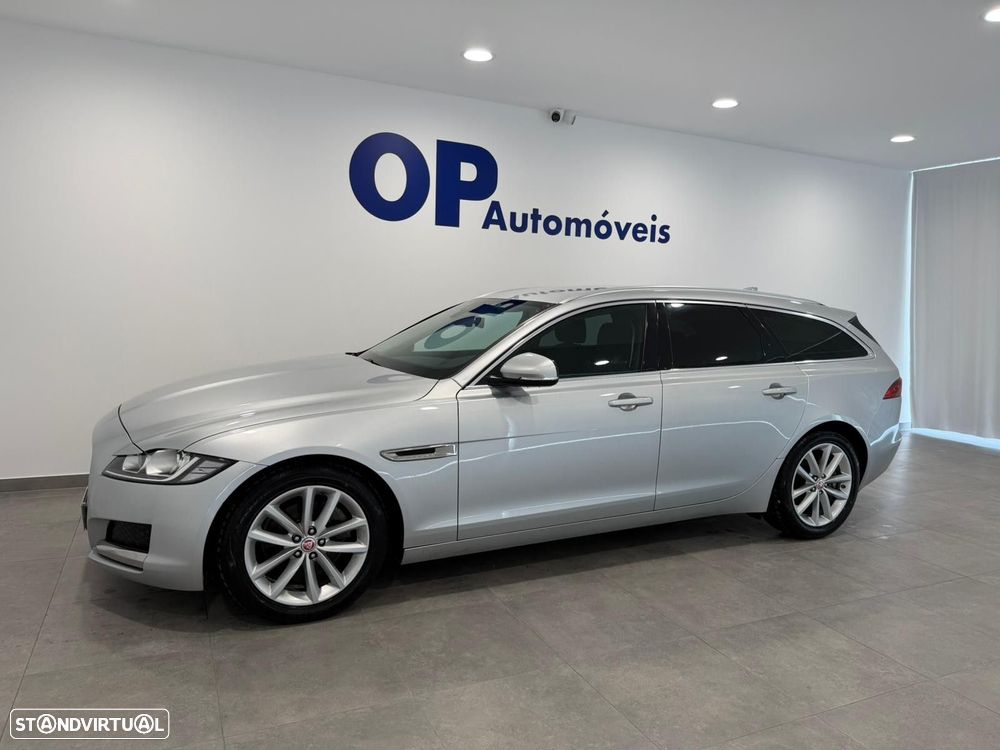Jaguar XF Sportbrake 2.0 D Pure Aut. - 2