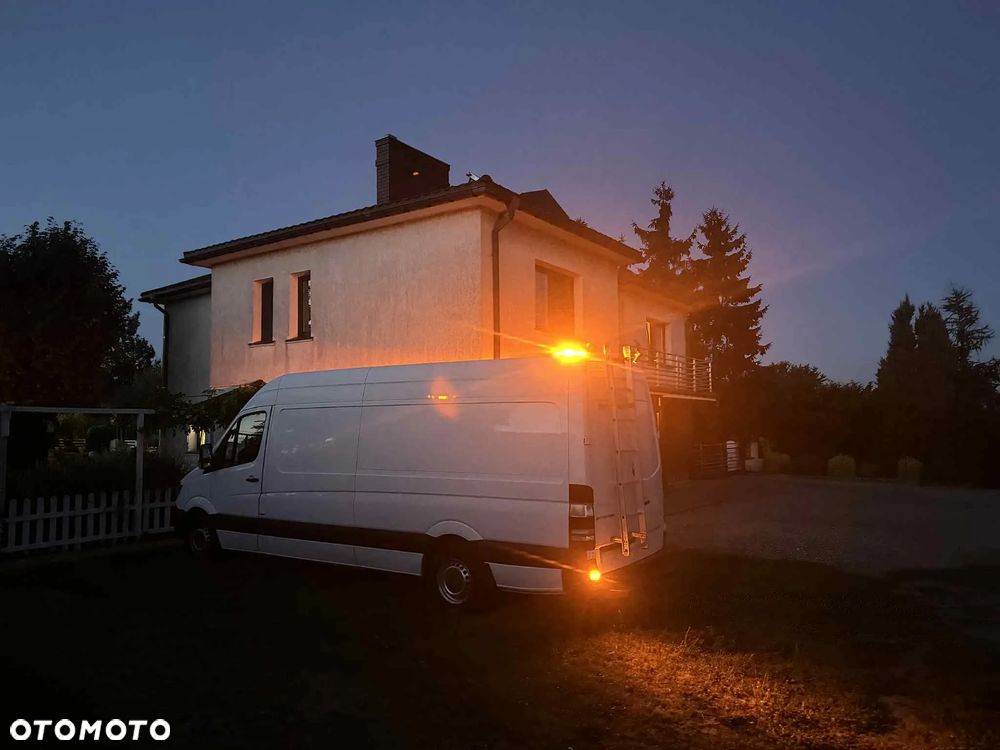 Mercedes-Benz SPRINTER - 20
