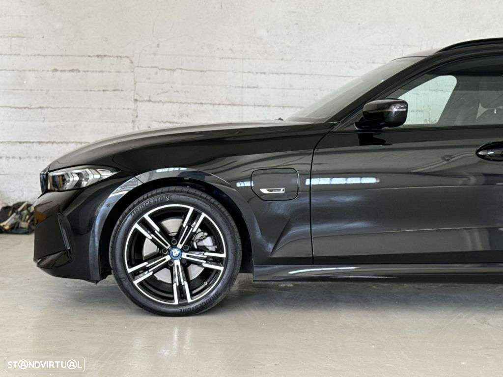 BMW 330 e Pack M Auto - 13