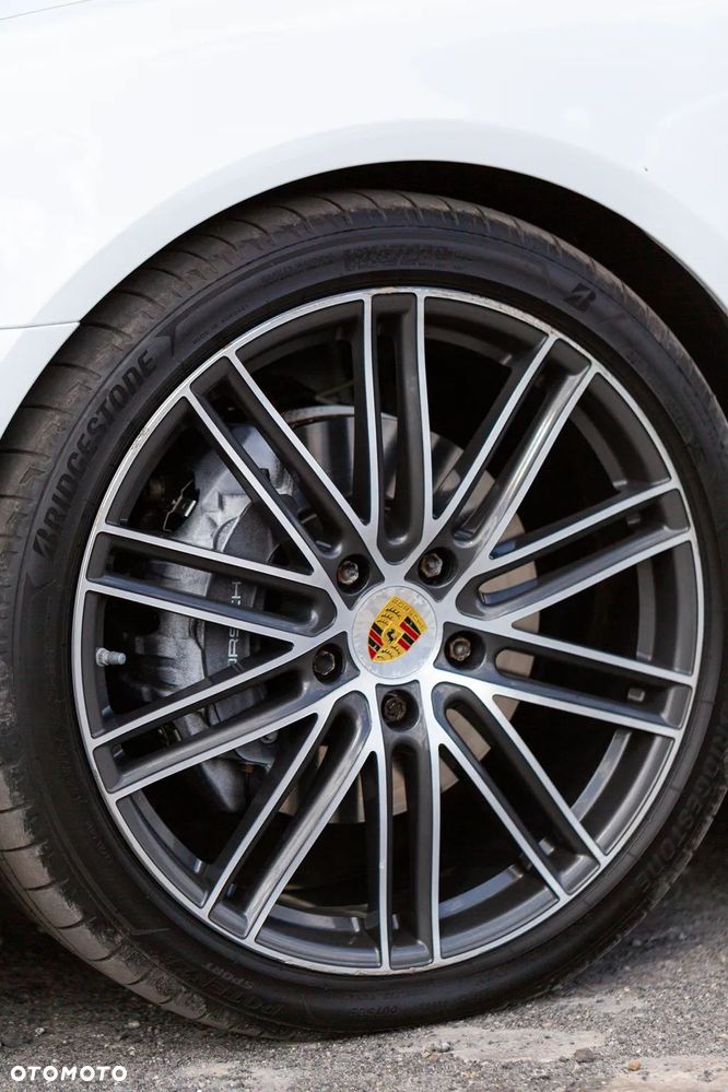 Porsche Panamera 4 Executive - 7