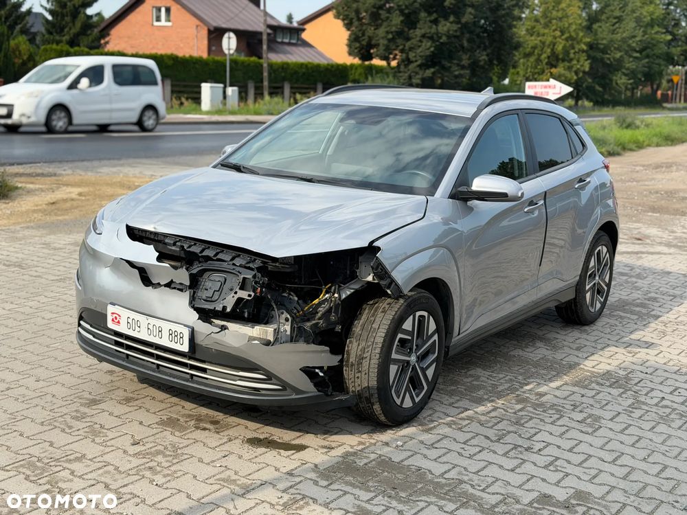 Hyundai Kona - 2