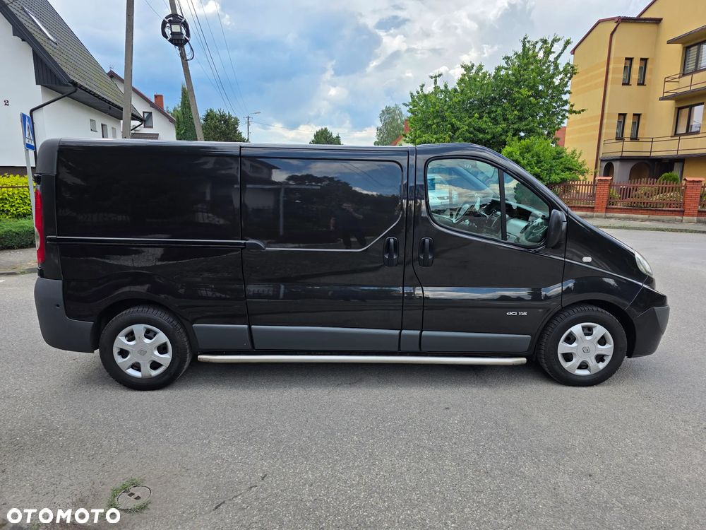 Renault Trafic - 12