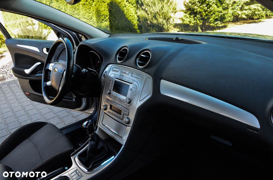 Ford Mondeo 2.0 TDCi Titanium X - 37