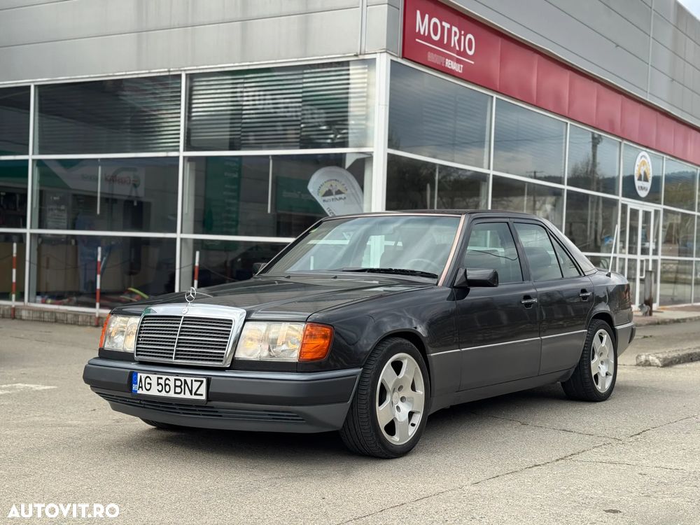 Mercedes-Benz W124 - 1