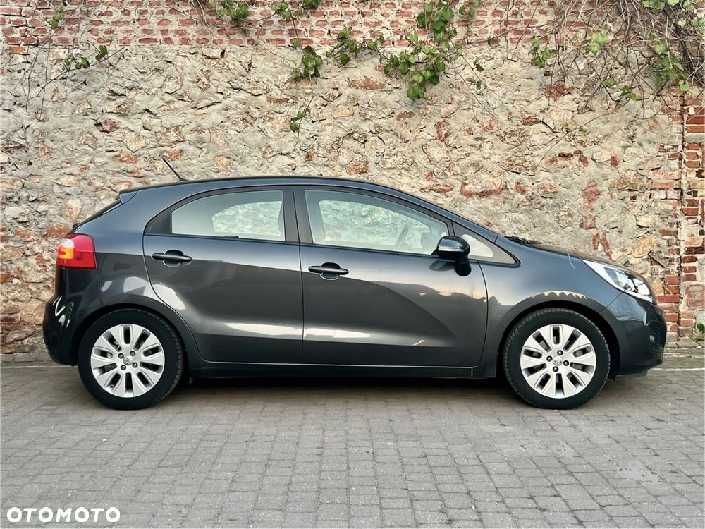 Kia Rio 1.4 XL - 6