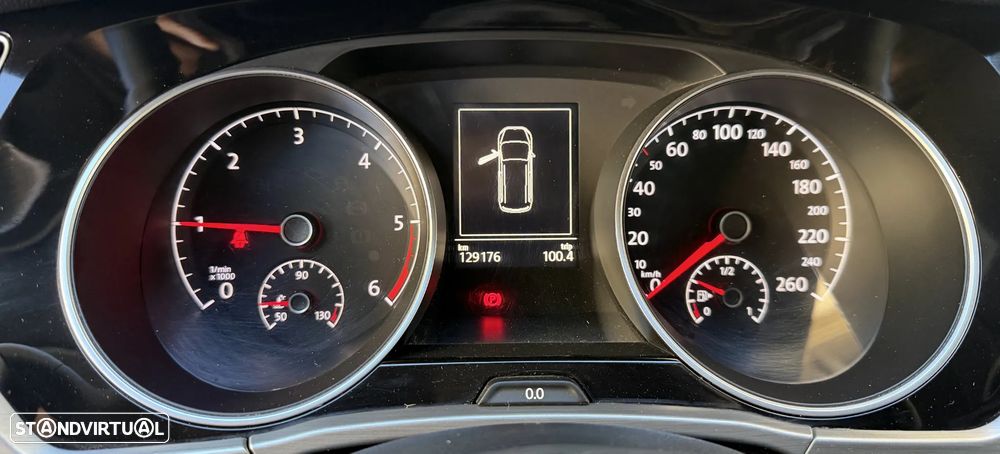VW Touran 1.6 TDI Confortline - 17