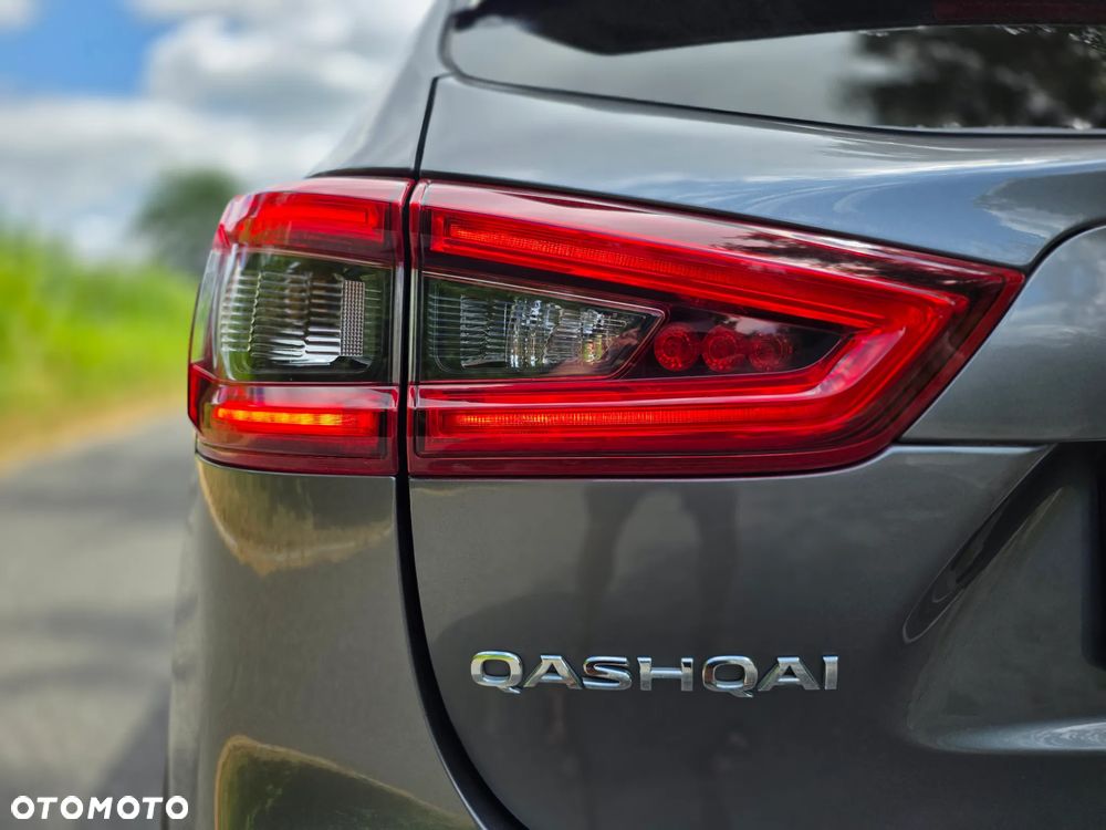 Nissan Qashqai 1.3 DIG-T Tekna+ - 10