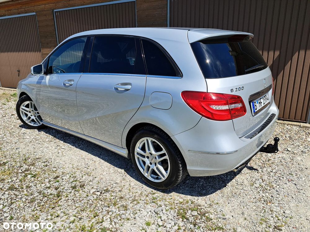 Mercedes-Benz Klasa B 200 (BlueEFFICIENCY) - 14