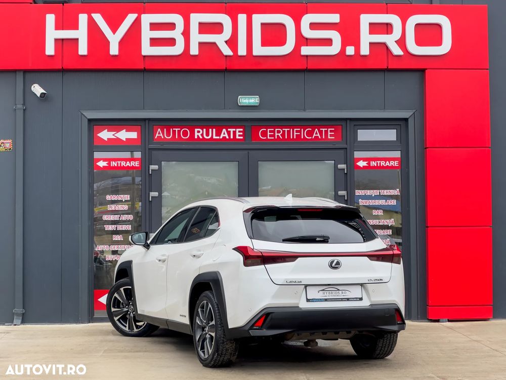 Lexus UX 250h (E-FOUR) Executive Line - 6